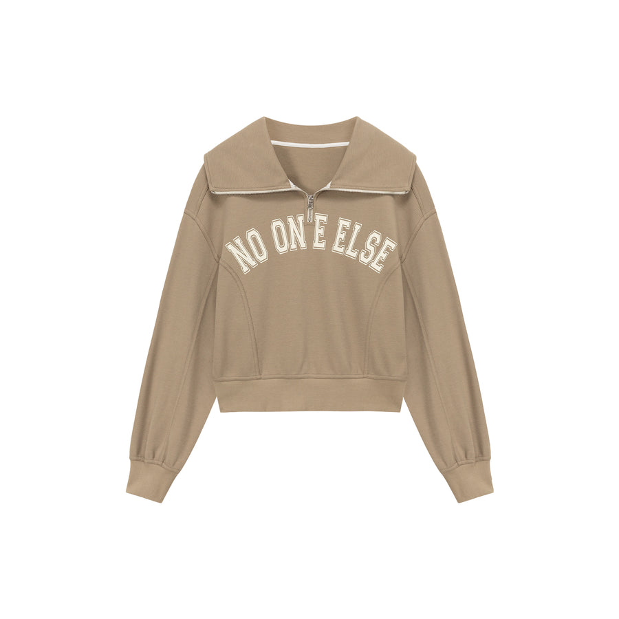 CHUU Logo Half Zip-Up High Neck Sweatshirt