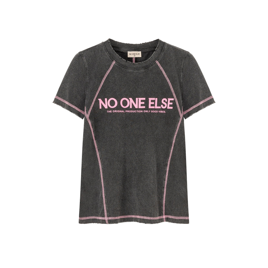 CHUU Noe Lettering Stitch Point Short Sleeve T-Shirt