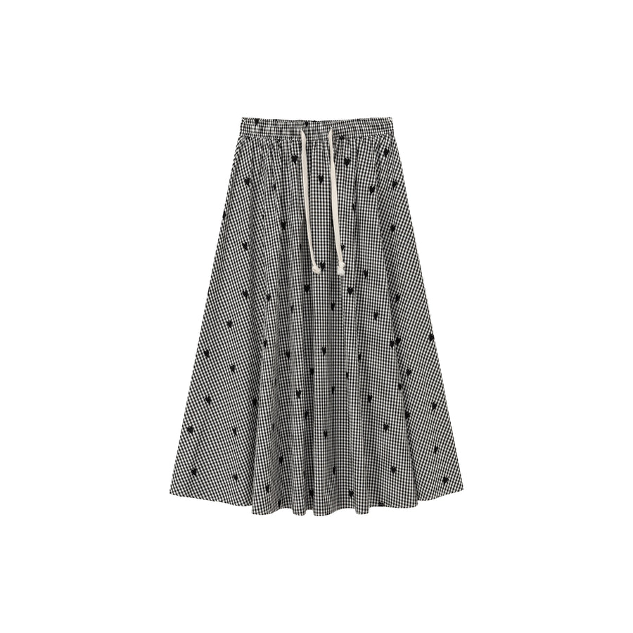 CHUU String Heart Check Long Skirt