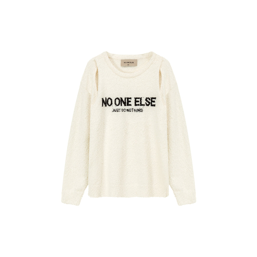 CHUU Logo Shoulder Split Loose Knit Sweater