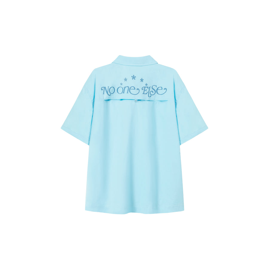 CHUU Noe Back Lettering Loose Fitting Shirt