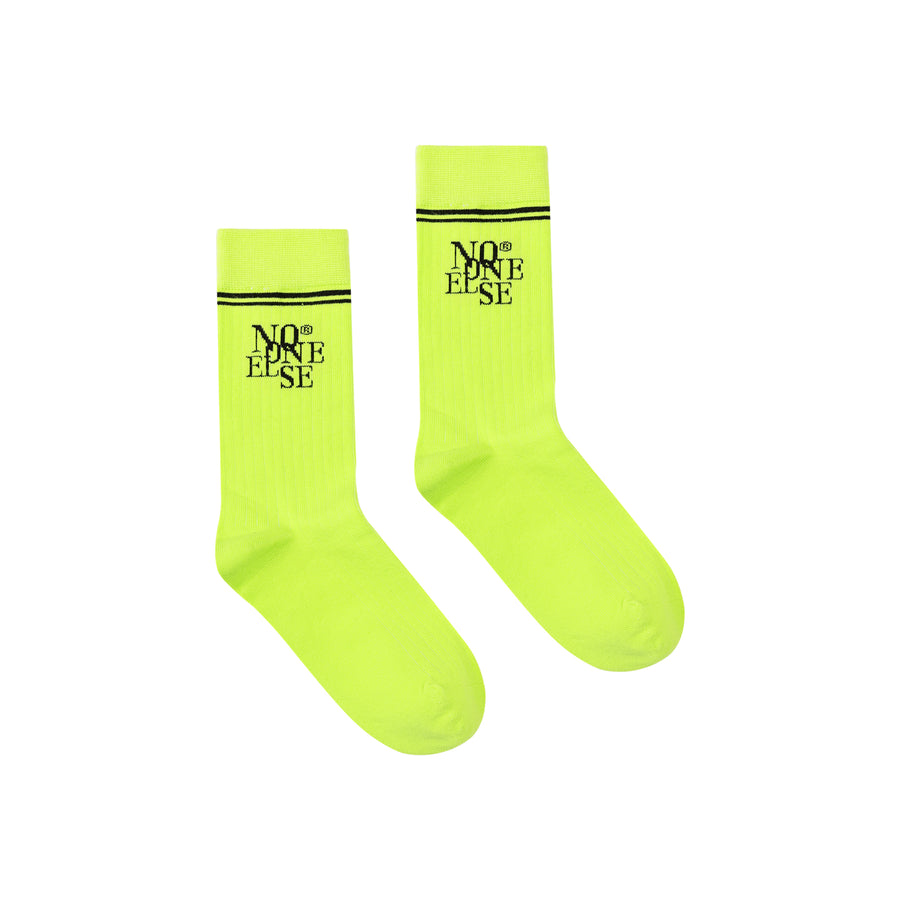 CHUU Classic Lettering Ribbed High Socks