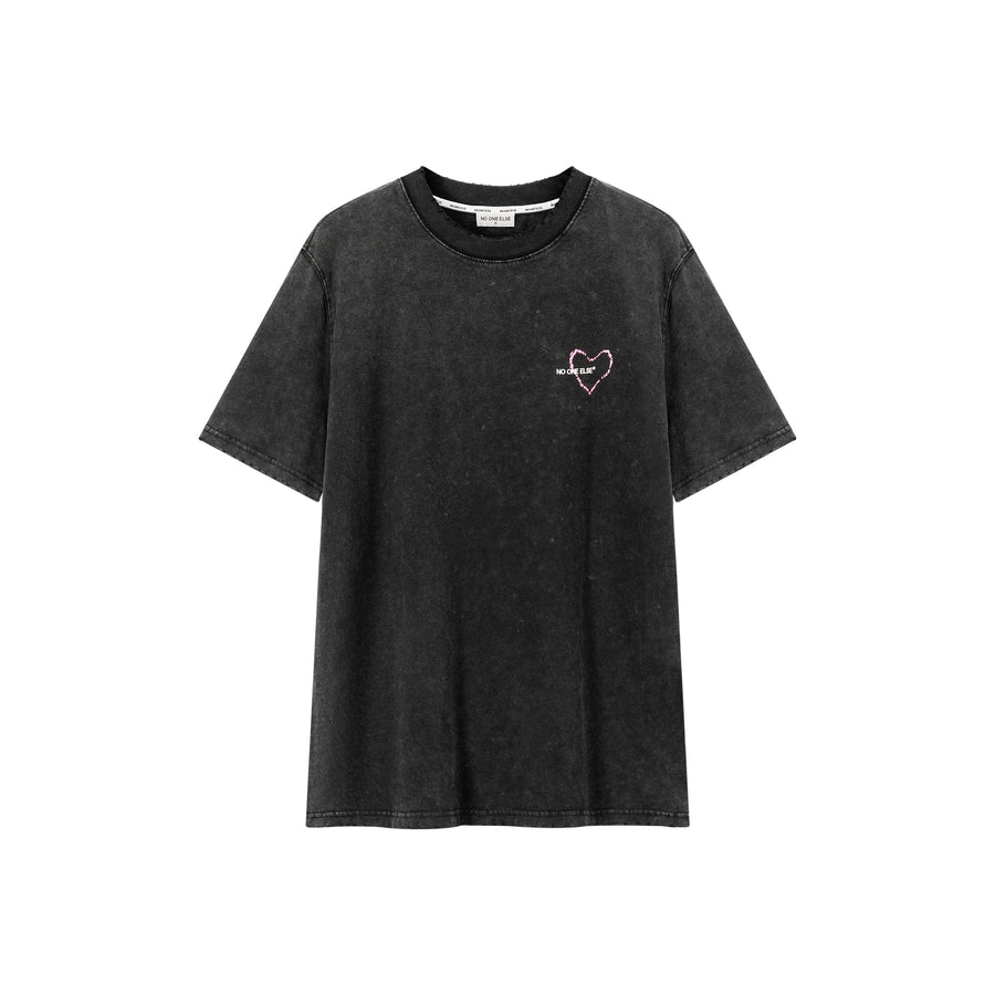 CHUU Heart Loose Fit Basic Short Sleeve T-Shirt