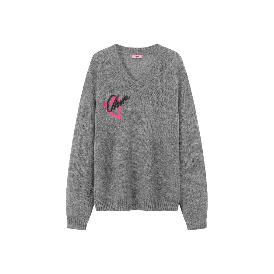 CHUU Heart V-Neck Knit Top