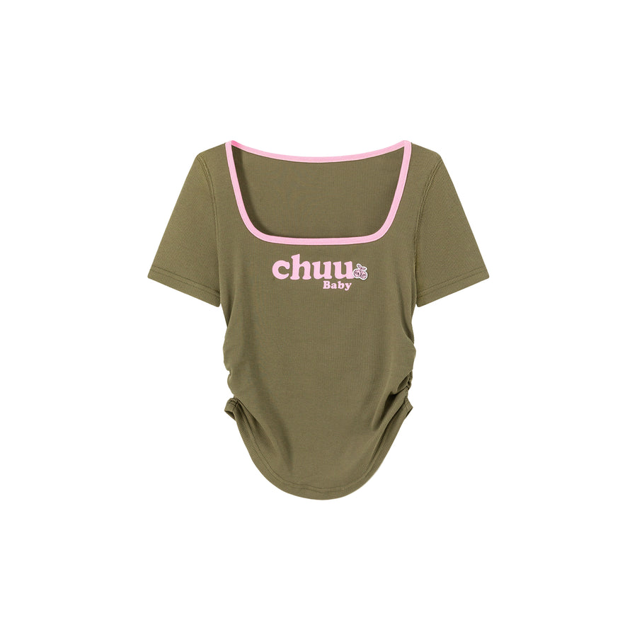 CHUU Square Neck Shirring Logo Printed T-Shirt