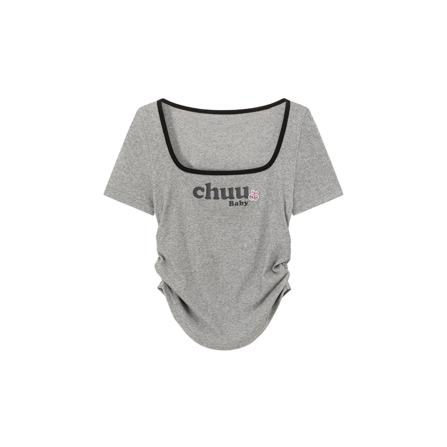 CHUU Square Neck Shirring Logo Printed T-Shirt