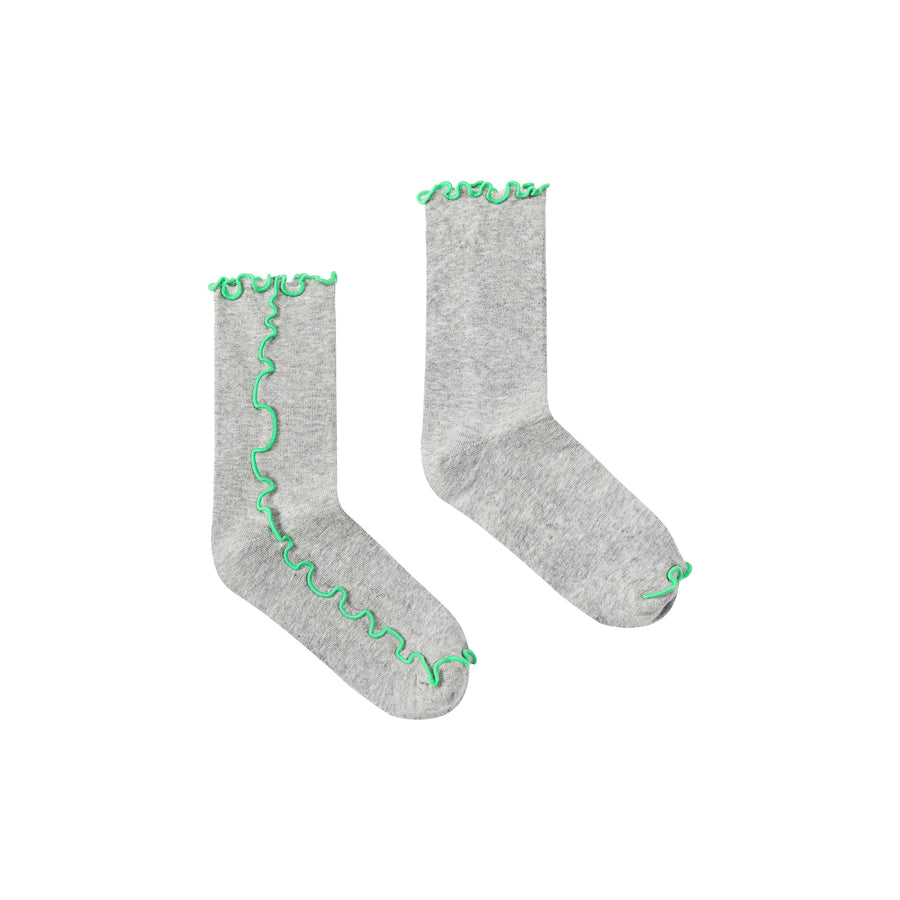 CHUU Frilly Color Lines High Socks