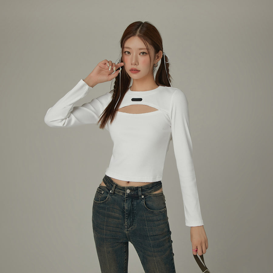 CHUU Center Cutout Long Sleeve Slim T-Shirt