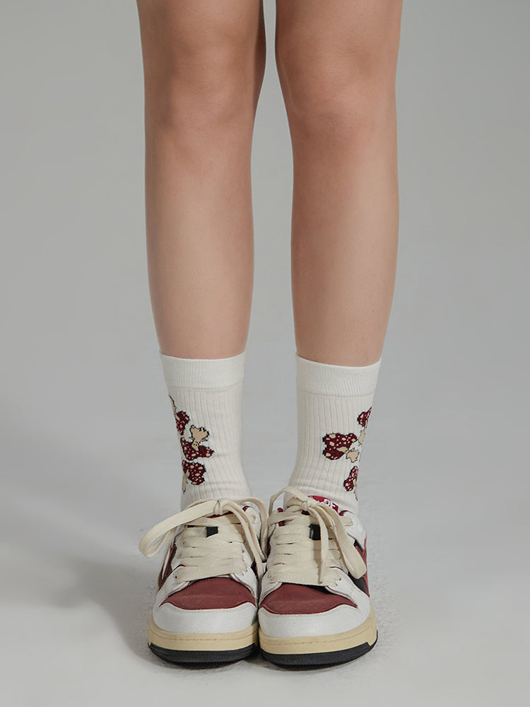 CHUU Dancing Mushroom Ankle Socks
