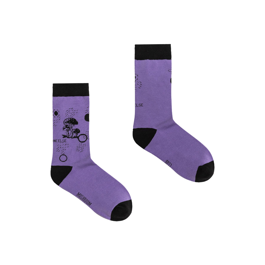 CHUU Mushroom Color High Socks