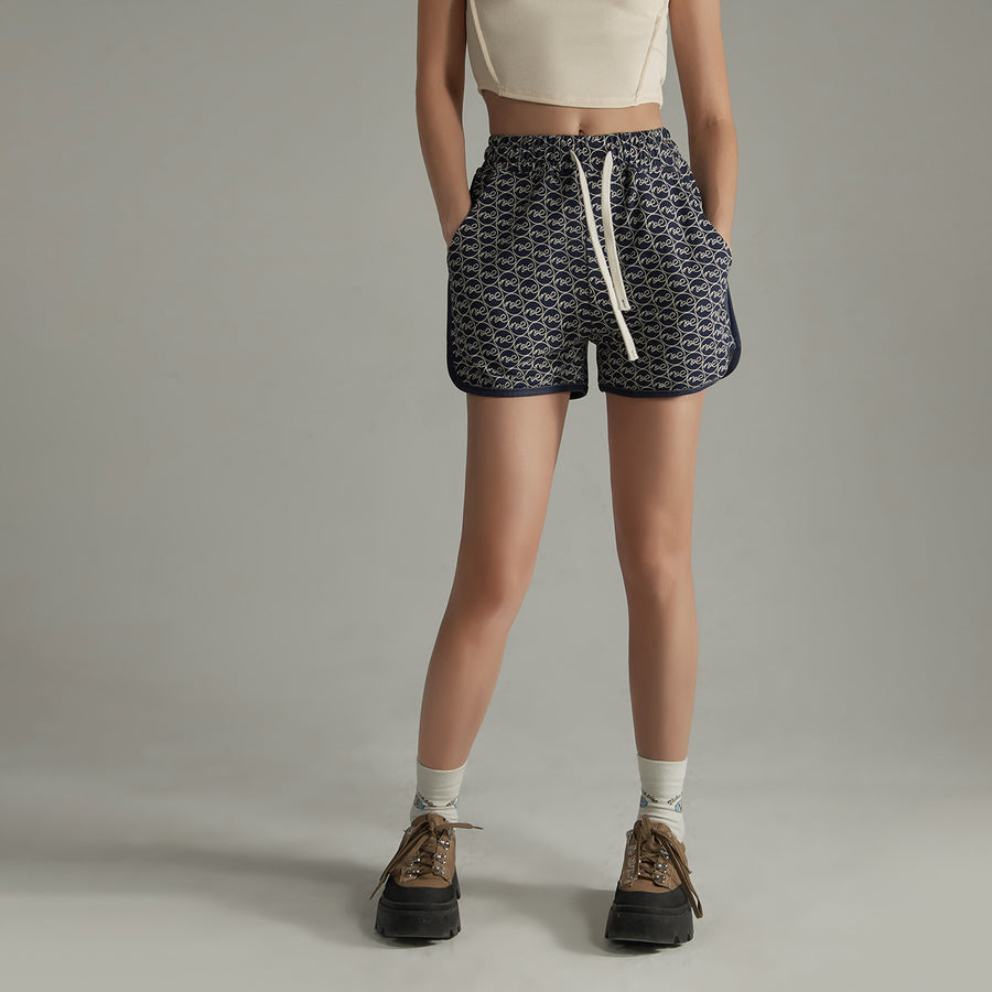 CHUU Letter Fully Printed Casual Drawstring Shorts