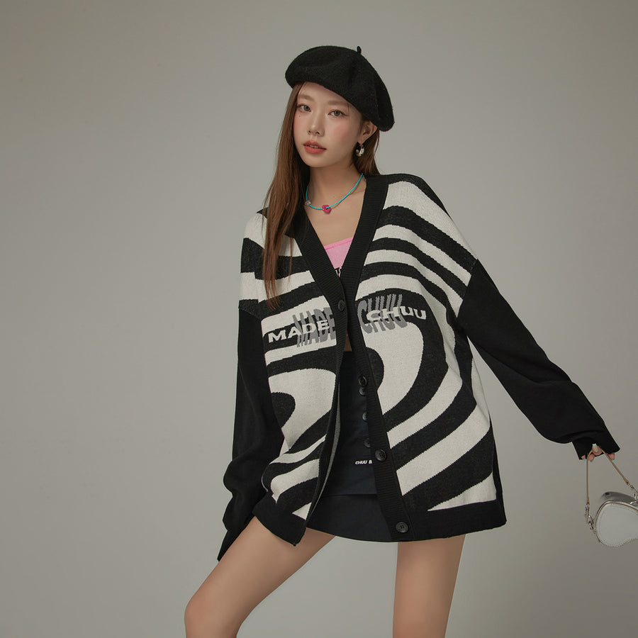 CHUU Color Matching Pattern Loose Fit Cardigan