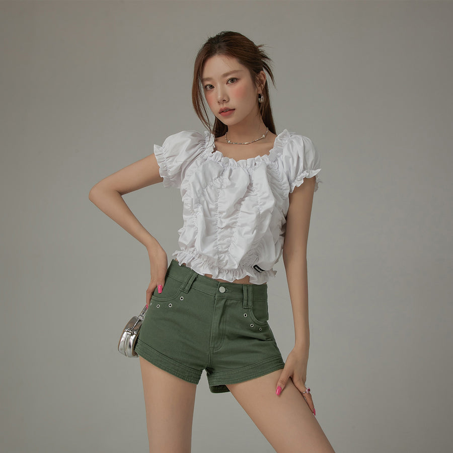 CHUU Shirred Puffy Sleeve Cropped Blouse