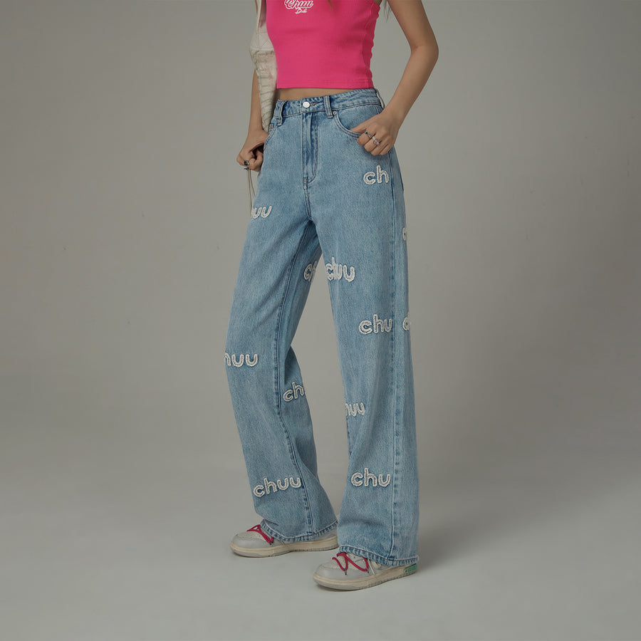 CHUU Embroidered Lettering Straight Jeans