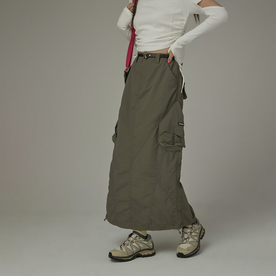 CHUU Cargo Pockets Maxi Skirt