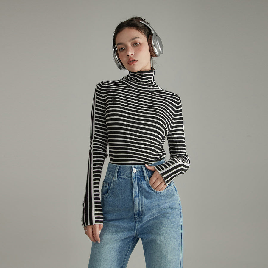 CHUU Striped High Neck Knit Top