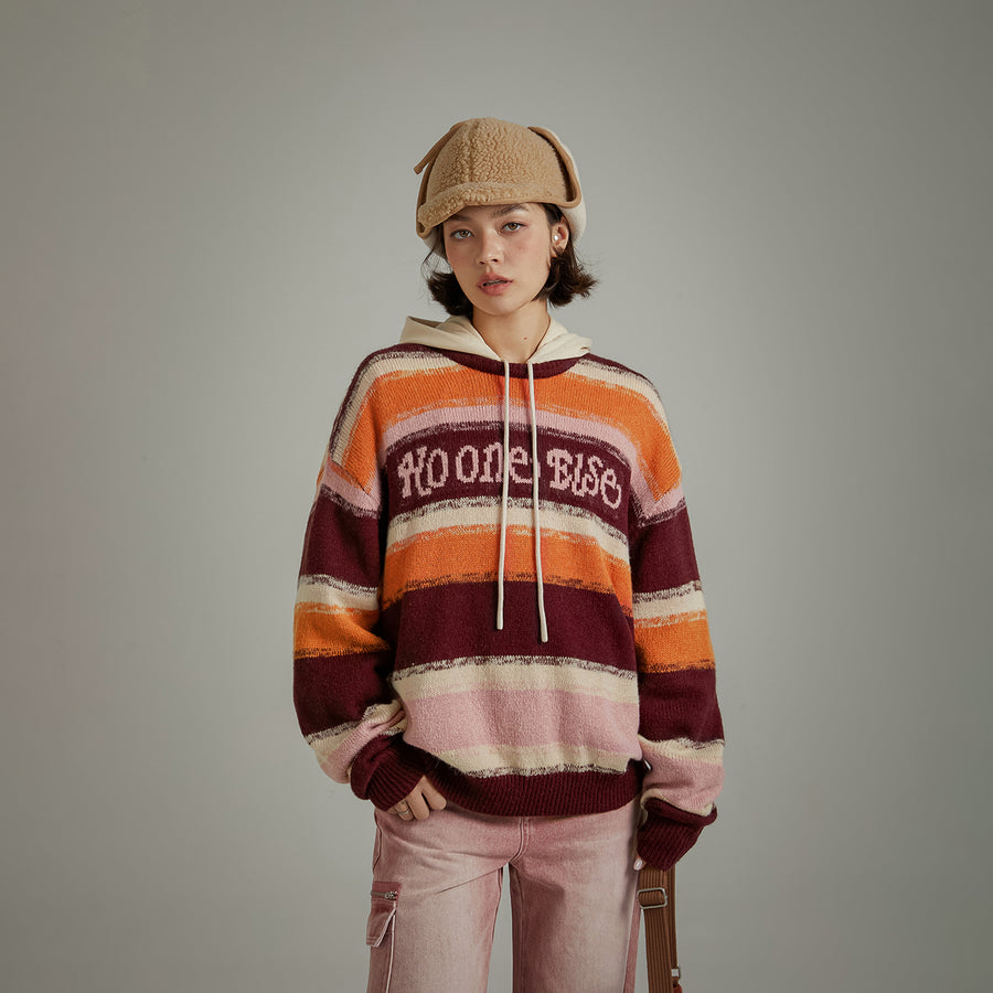 CHUU Logo Striped Loose Knit Sweater