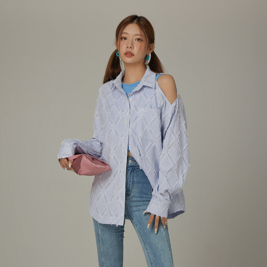 CHUU Argyle Open One Shoulder Shirt