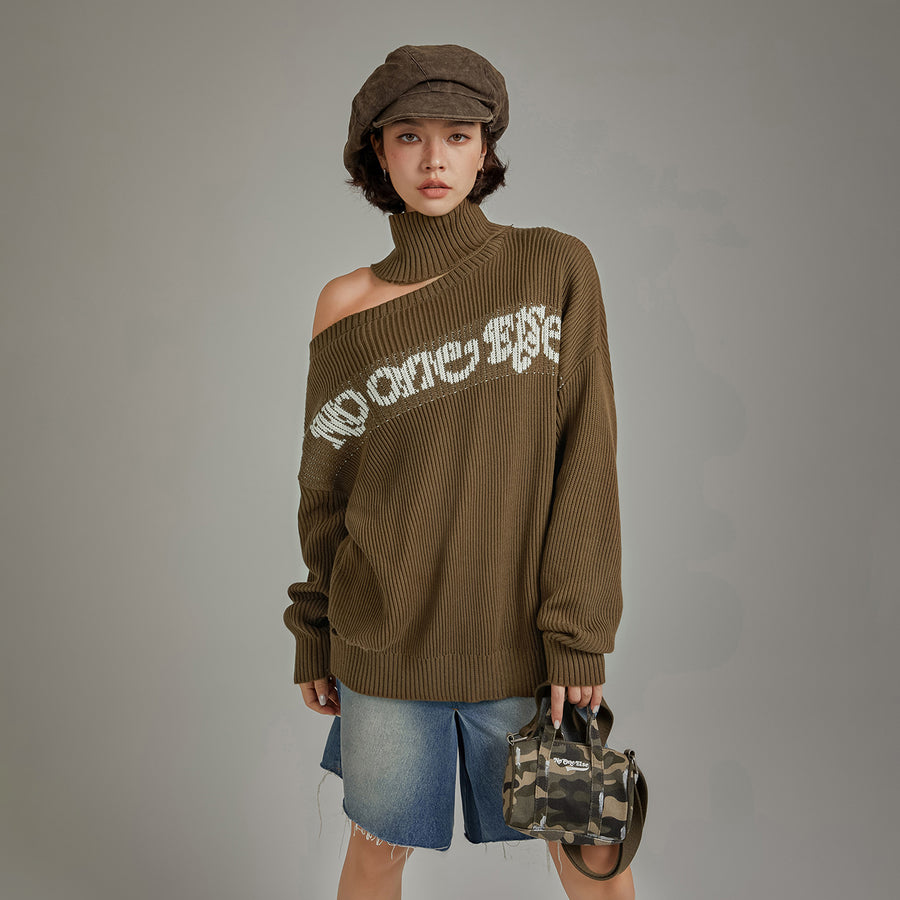 CHUU Lettering Slit Knit Sweater