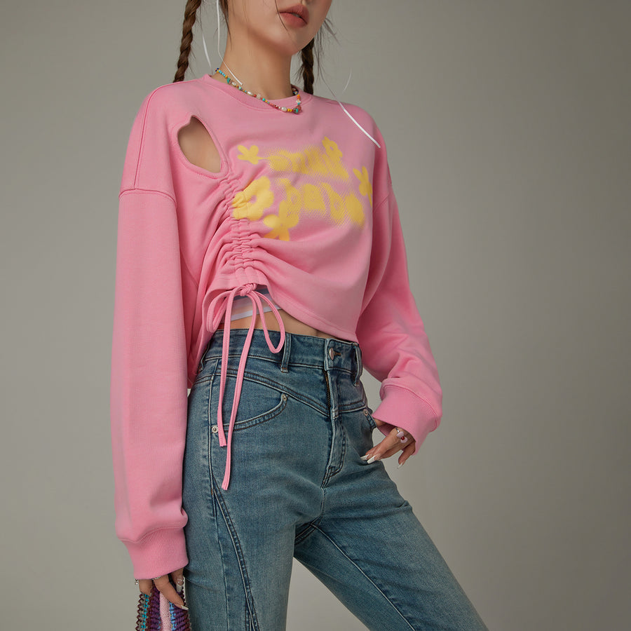 CHUU Logo Heart String Crop Sweatshirt