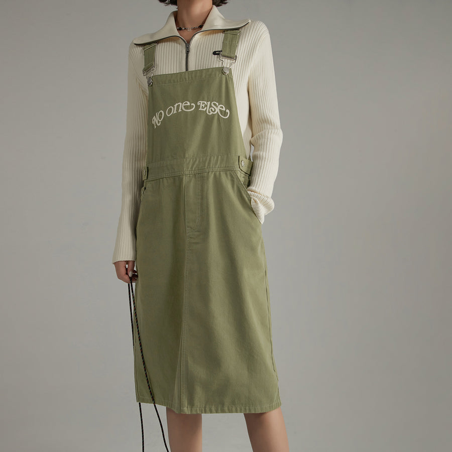 CHUU Logo Pocket Overall Dress