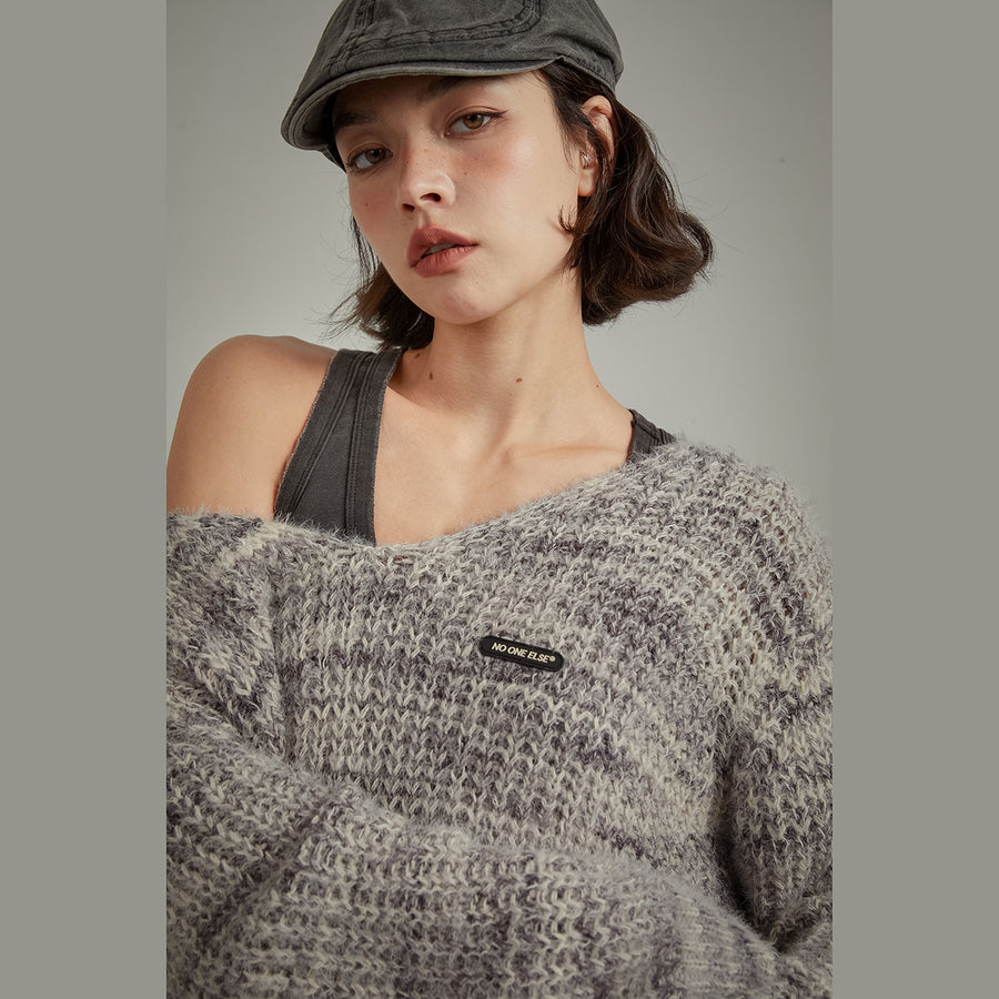 CHUU V-Neck Boxy Knit Sweater