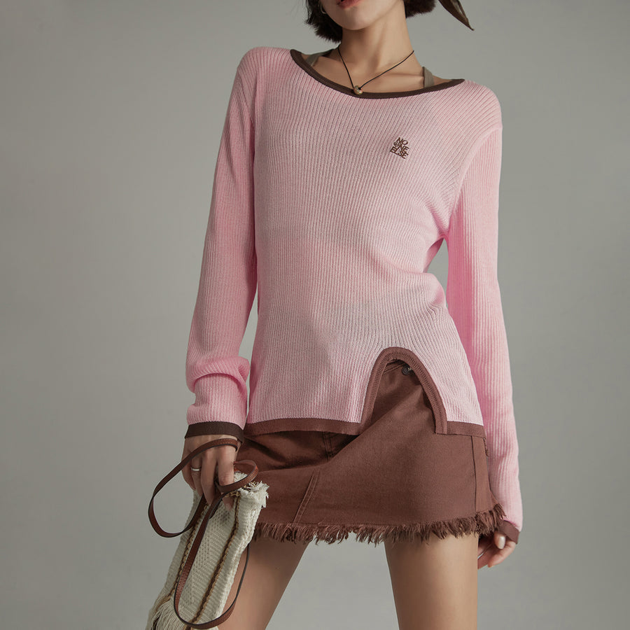 CHUU Slit Colorblocked Line Knit Top