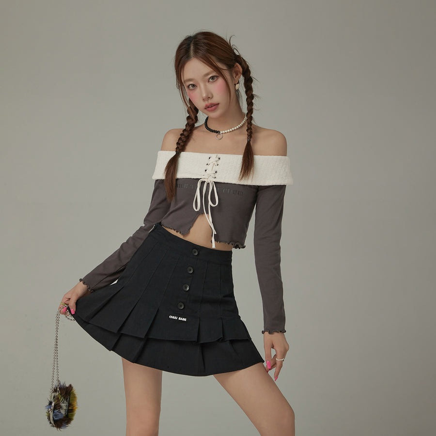 CHUU Off The Shoulder Frilly Lace Up Top