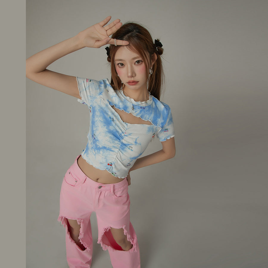 CHUU Tie-Dye Printed Cherries Key Hole Slit Crop Top