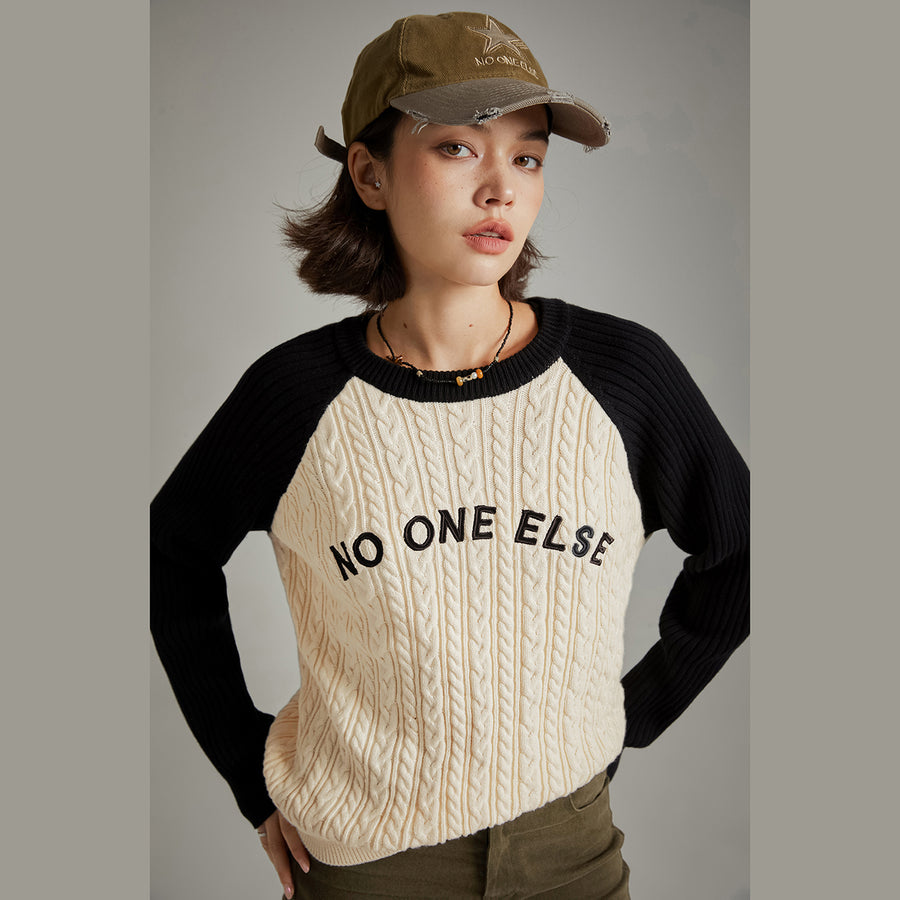 CHUU Logo Raglan Color Combination Knit Sweater