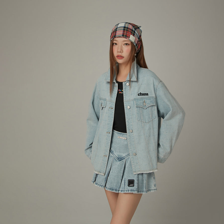 CHUU Logo Boxy Denim Jacket