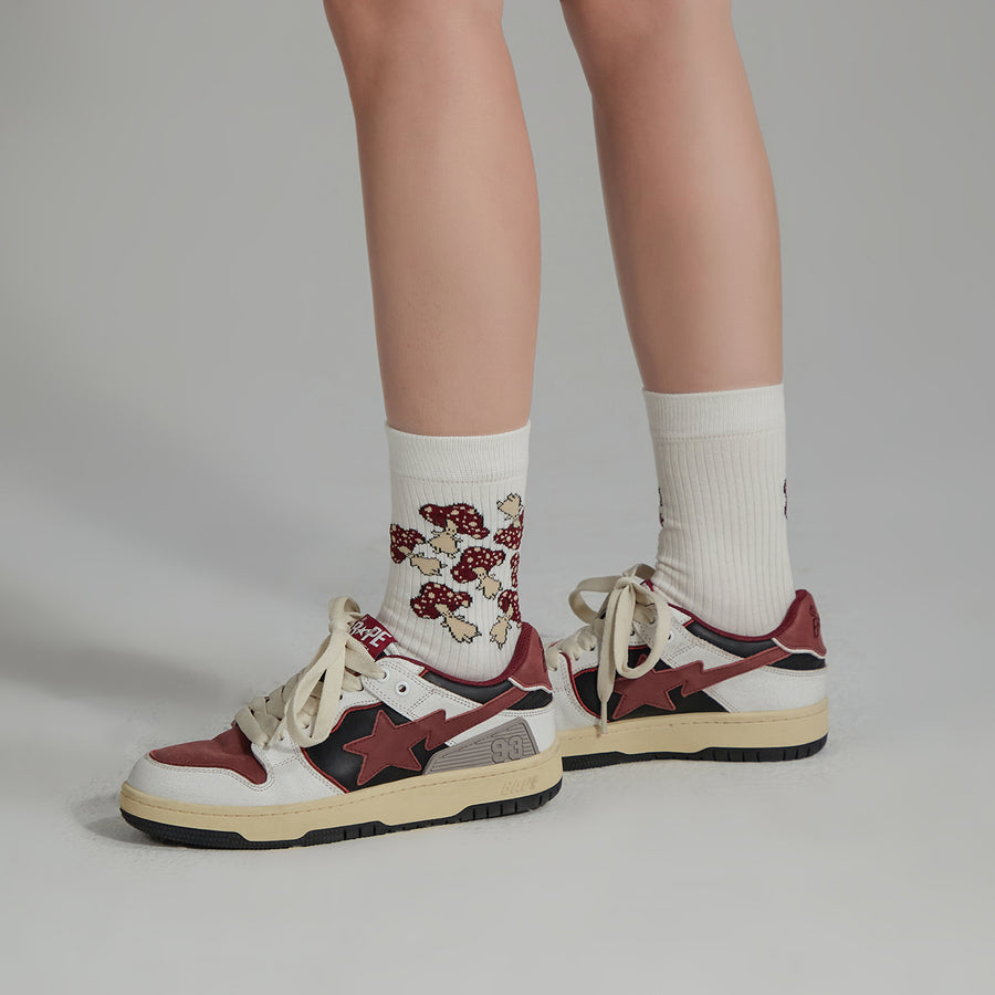 CHUU Dancing Mushroom Ankle Socks