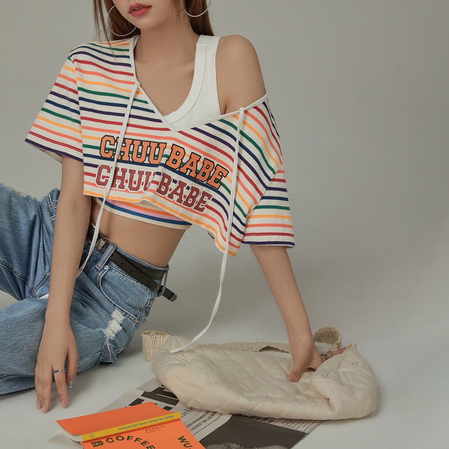 CHUU V-Neck Rainbow Stripe Loosefit T-Shirt