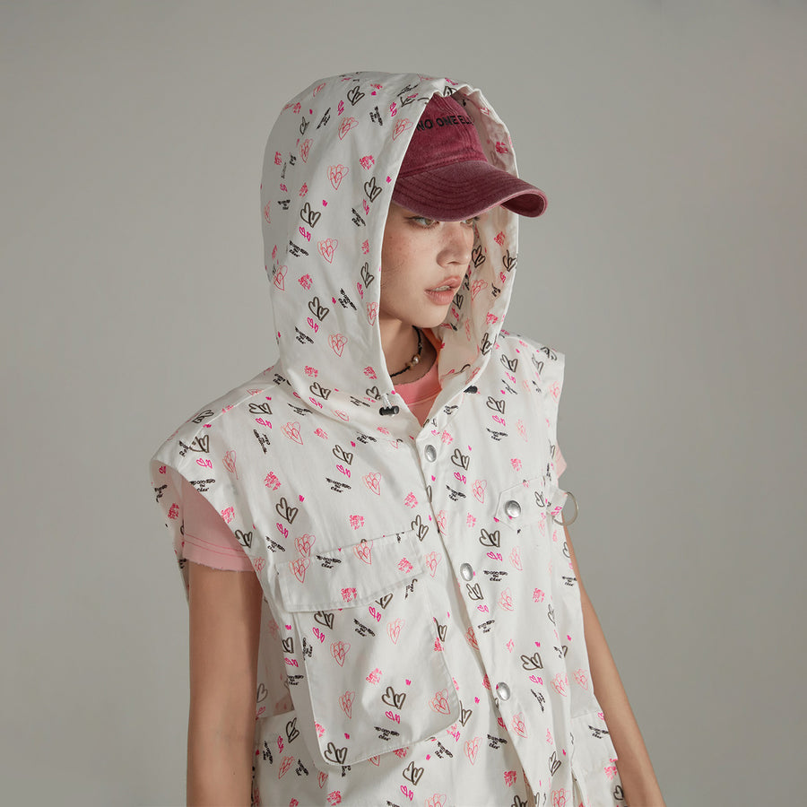 CHUU Heart Pocket Hooded Vest