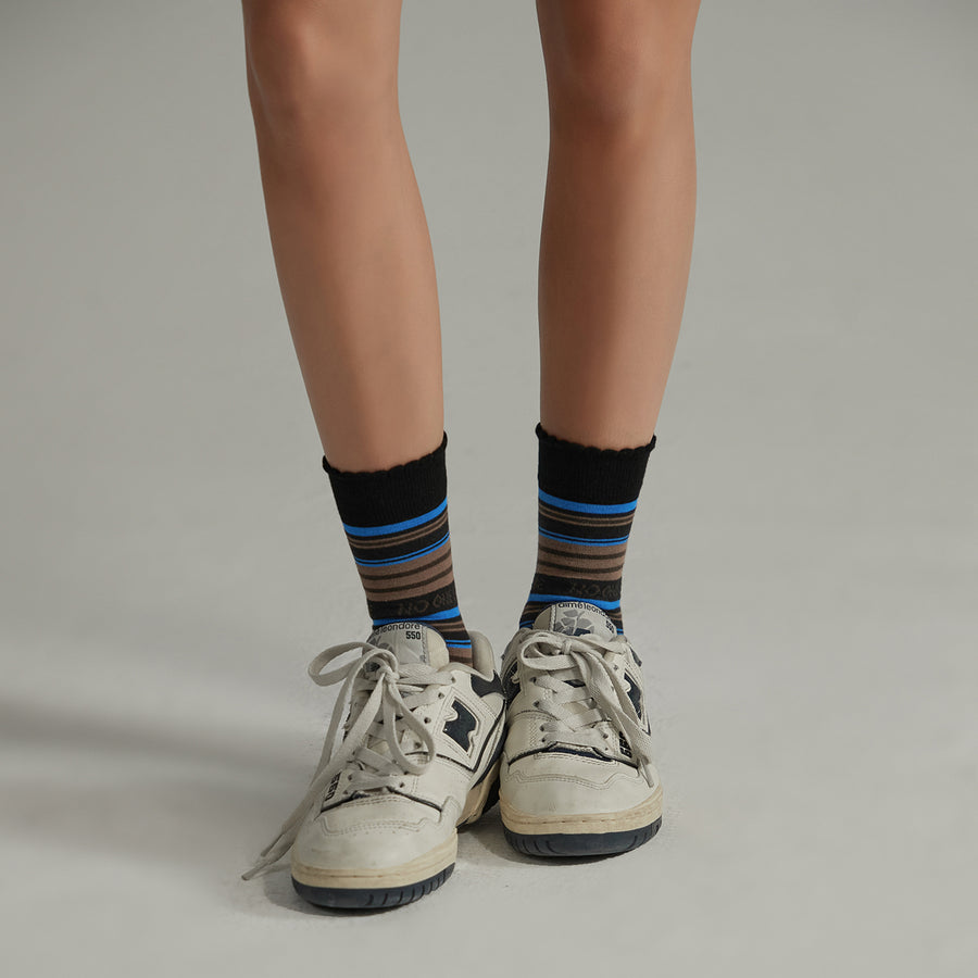 CHUU Noe Lettering Colorblocked Striped Socks