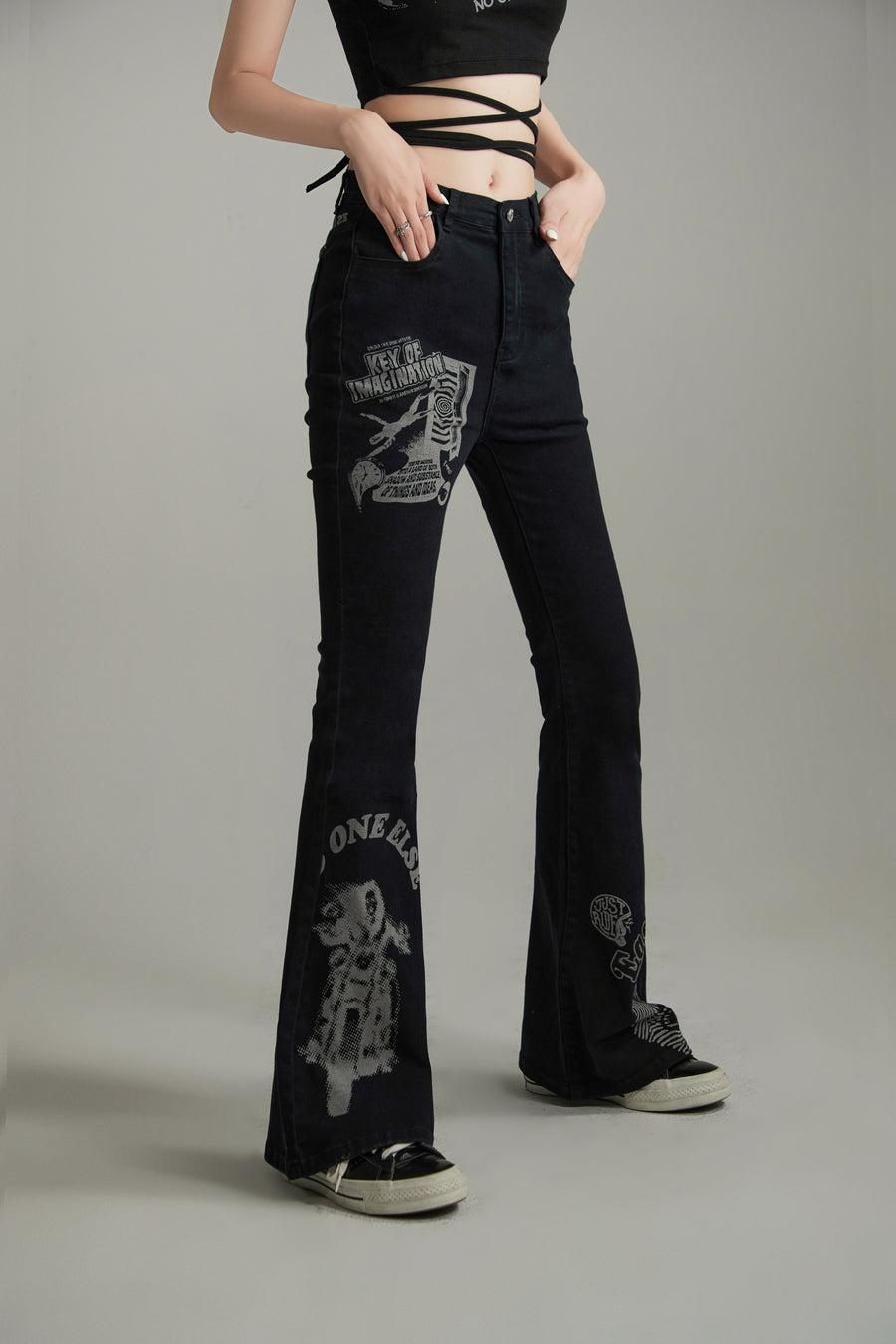 CHUU Easy Ride Printed Bootcut Pants