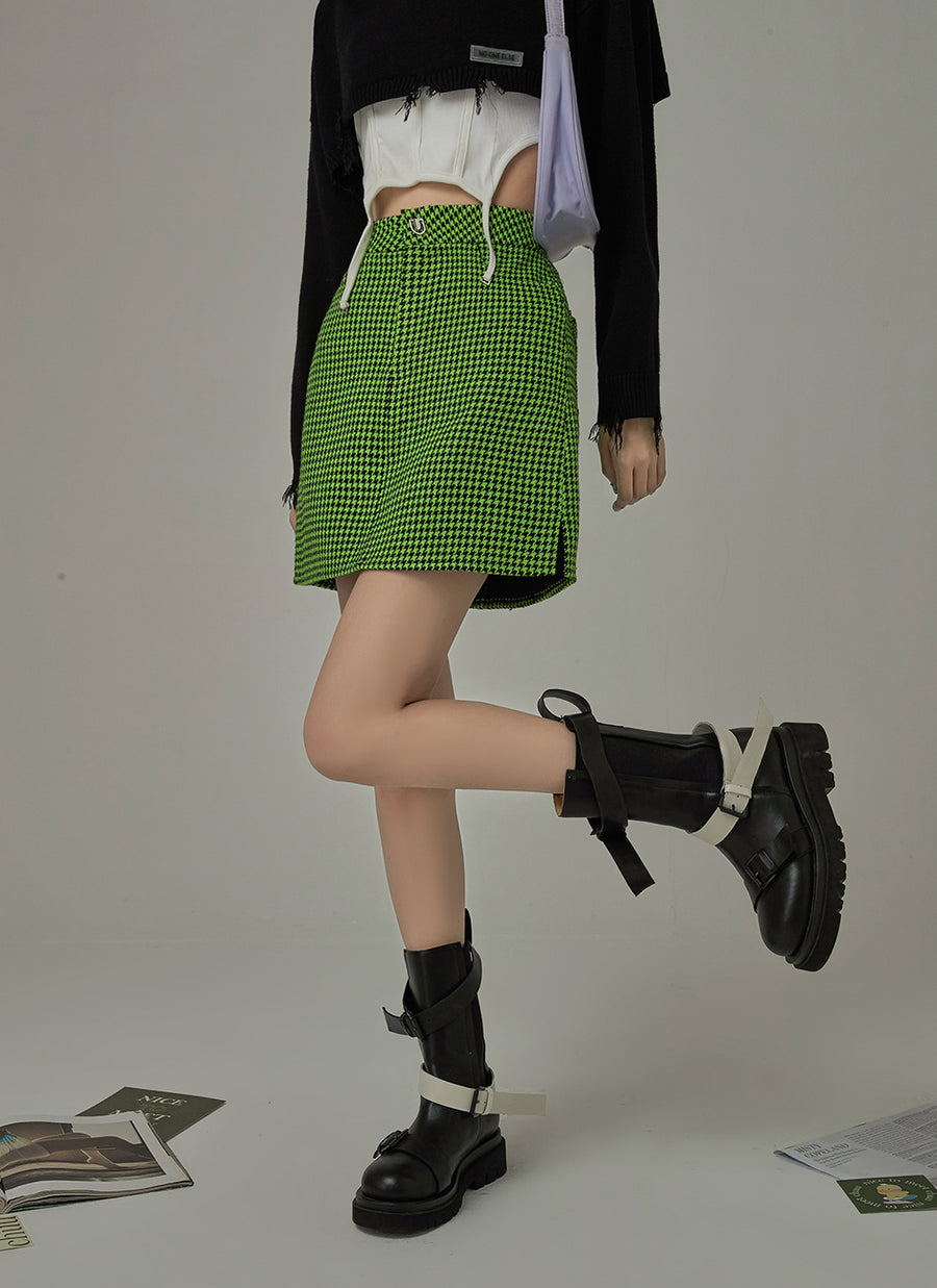 CHUU Hit Reset Houndstooth Skirt