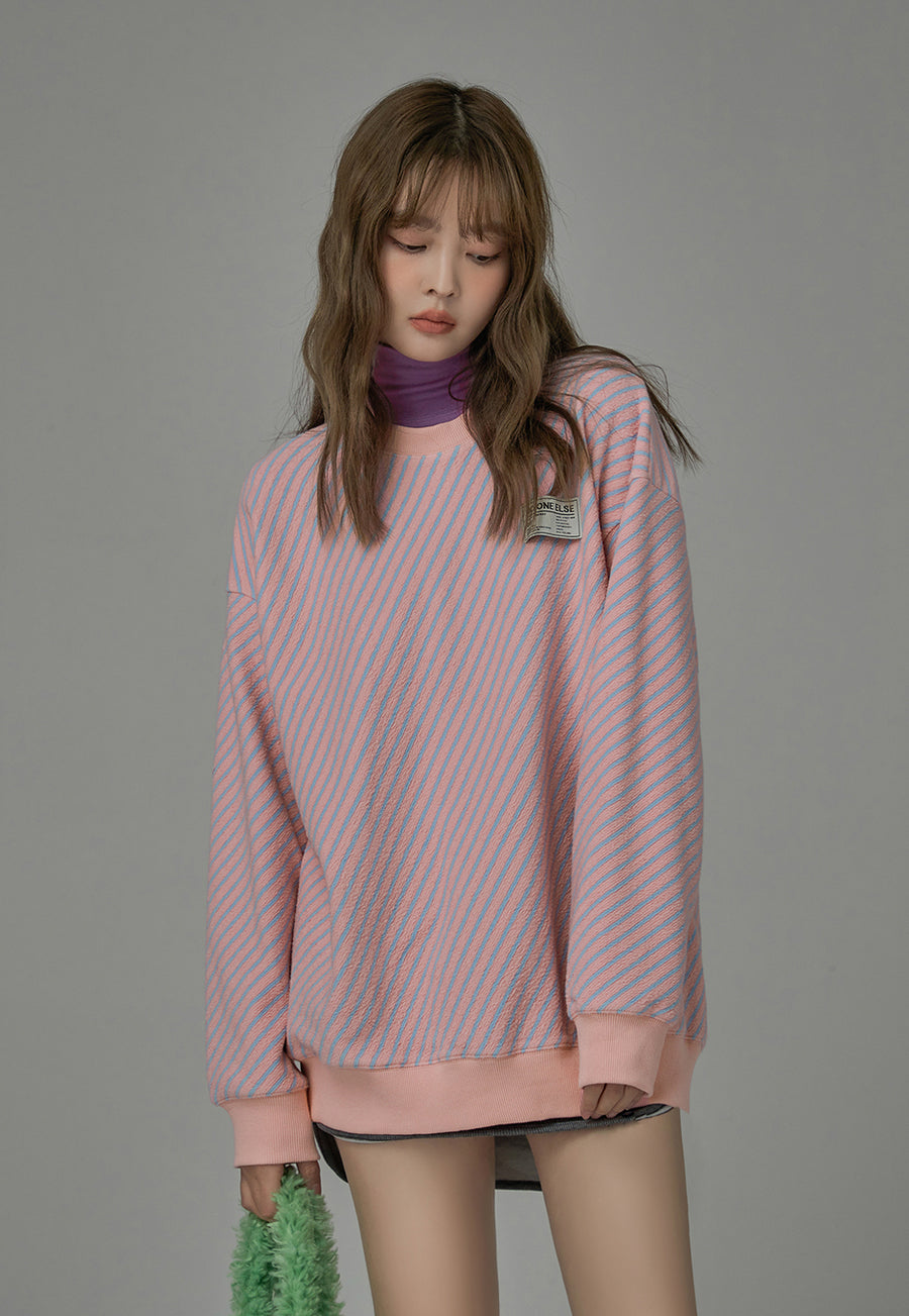 CHUU What Should I Say Sweatshirt