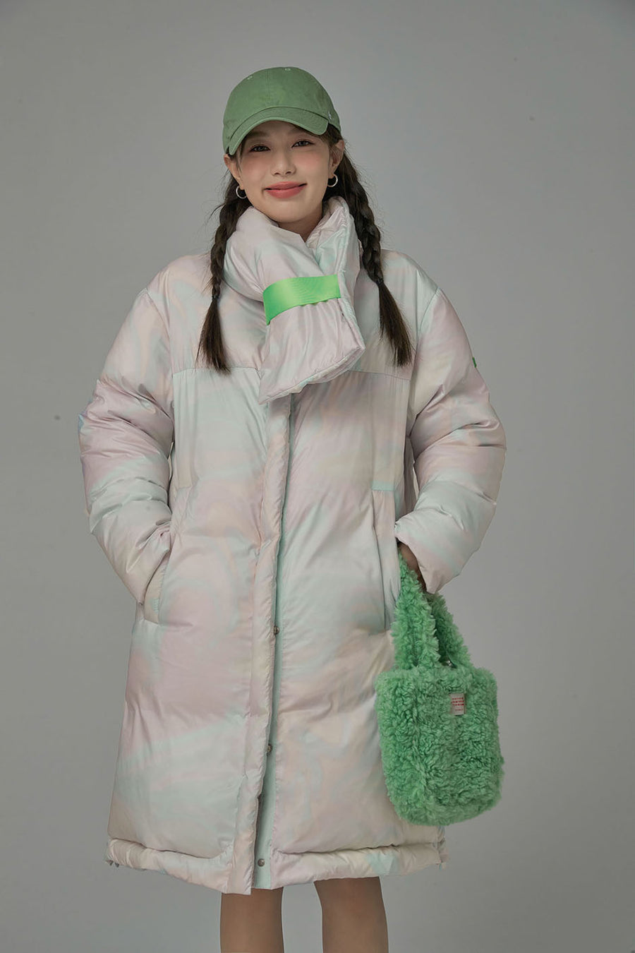 CHUU Pastel Clouds Long Padded Coat