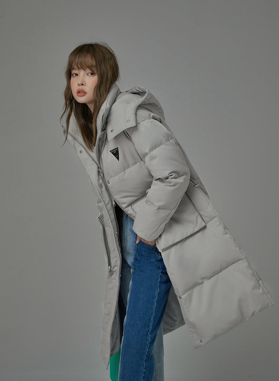 CHUU Sharing Passion Long Padded Coat