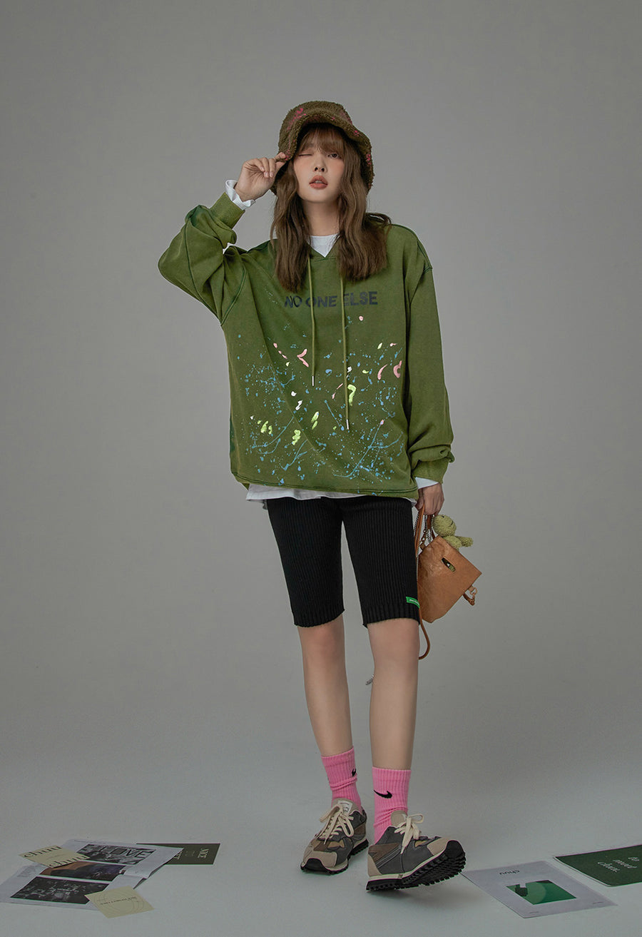 CHUU What Do You Think Hoodie
