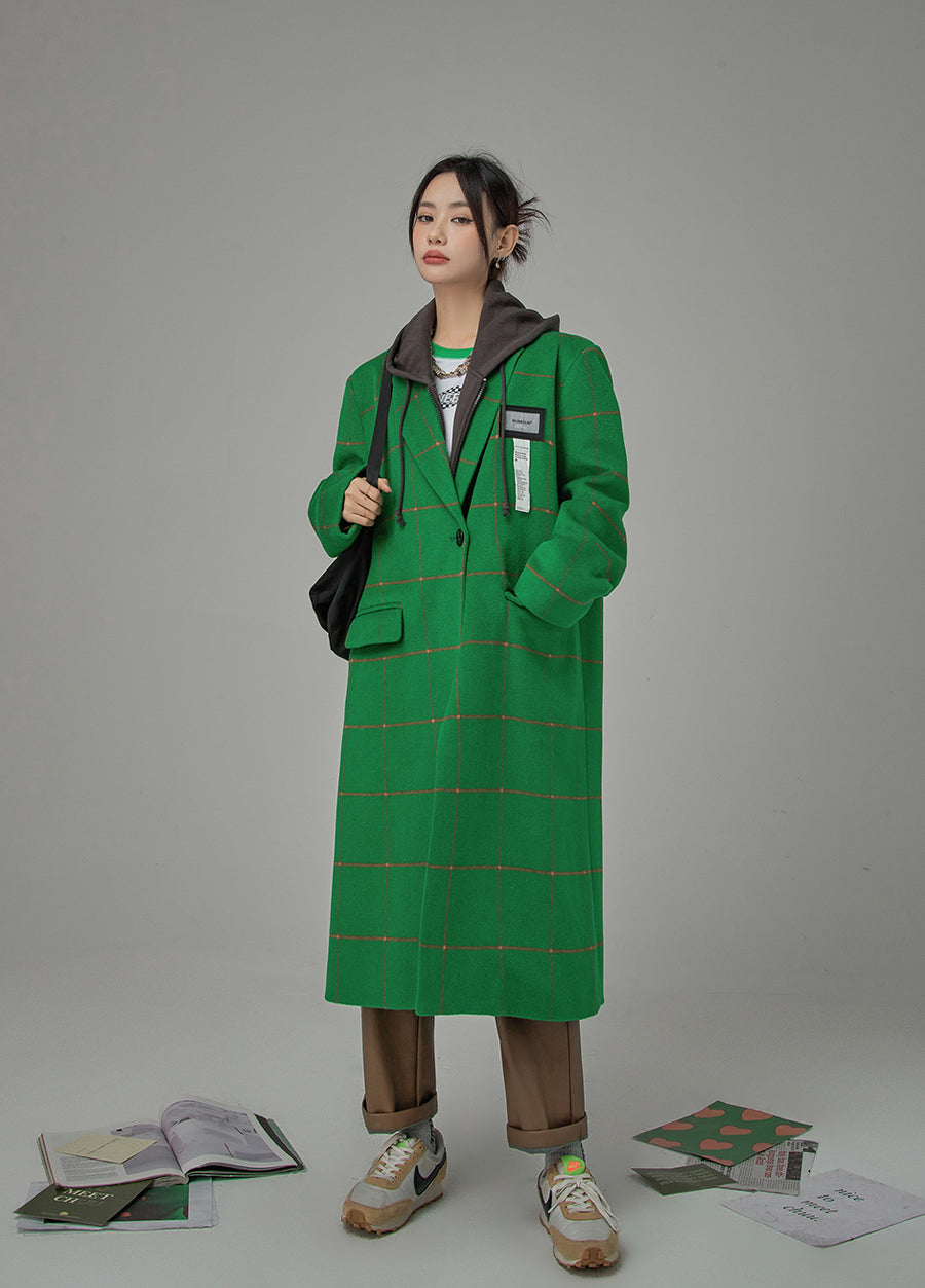 CHUU Dwelling Into Winter Checkered Long Coat