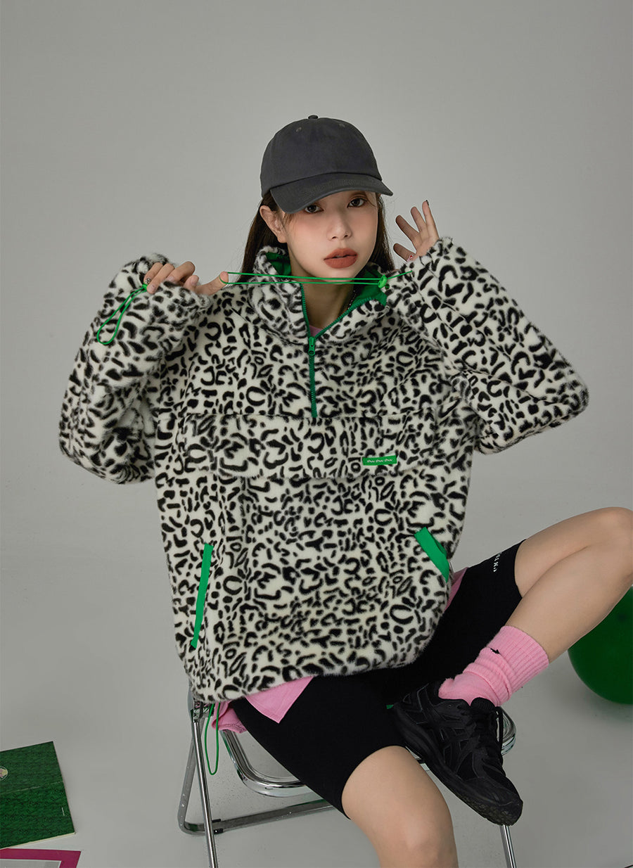 CHUU Leo In The Snow Fleece Zip-Up Anorak