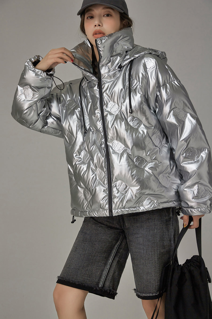 CHUU Metallic Cherries Padded Jacket