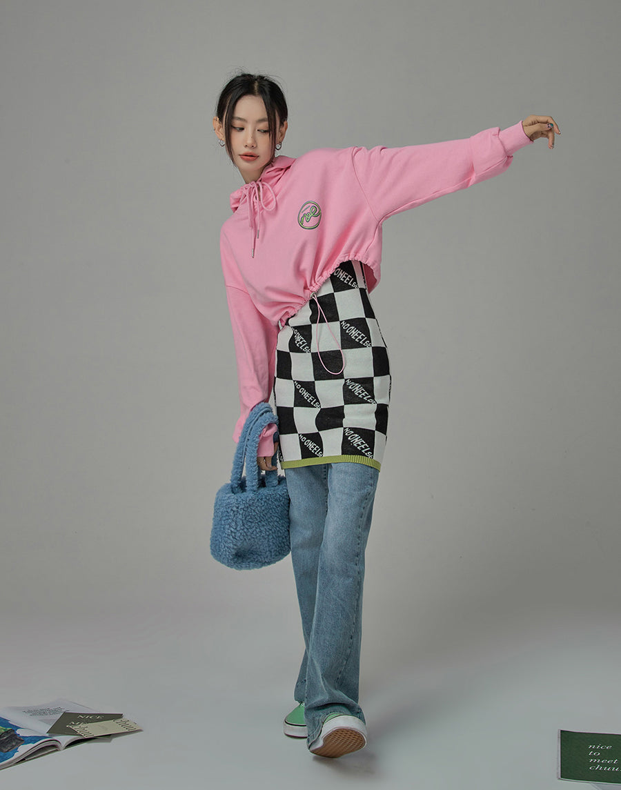 CHUU Bubble And Gum Cropped Hoodie