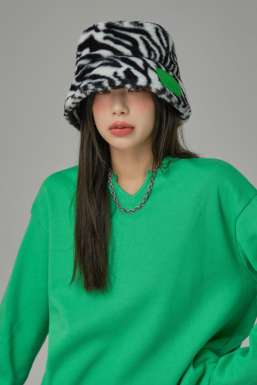 CHUU Be Who You Need Bucket Hat