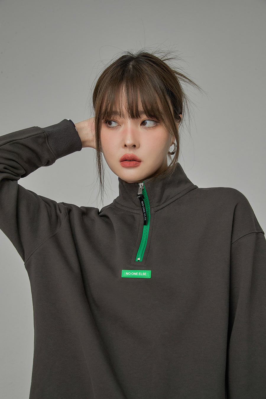 CHUU It Felt Like Heaven Half Zip-Up Sweatshirt