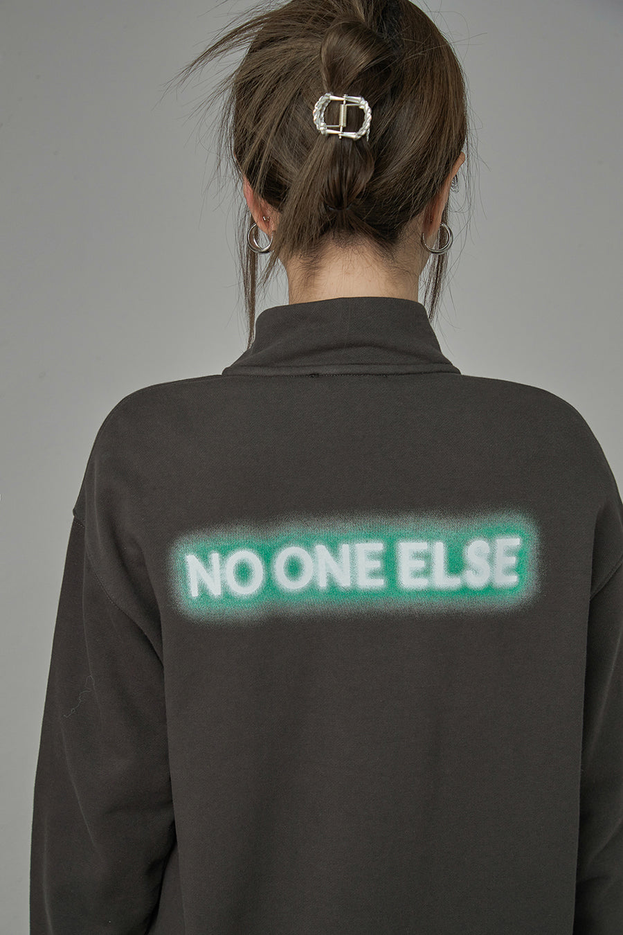 CHUU It Felt Like Heaven Half Zip-Up Sweatshirt