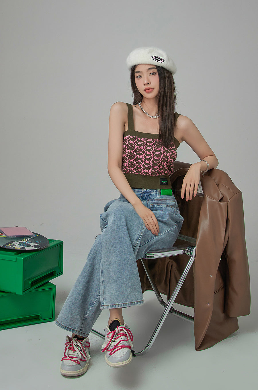 CHUU The Way To Know Me Knit Sleeveless Top