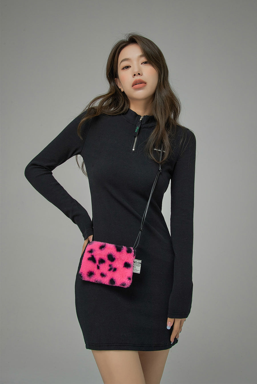 CHUU Look Hot Be Cold Bodycon Dress